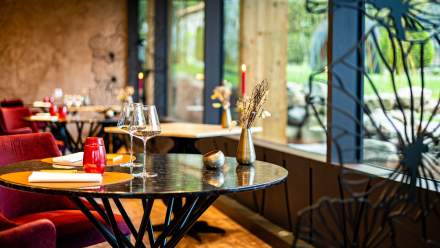 restaurant with fireplace in the Vosges