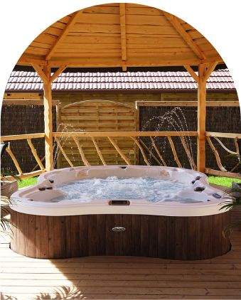 July holidays in a chalet with private jacuzzi in the Vosges